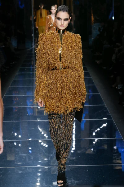 Look 21